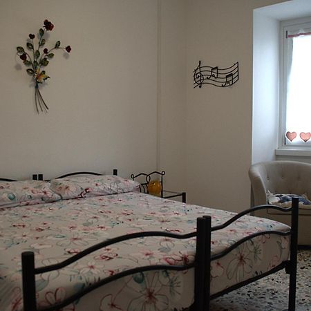Bed &Breakfast Bellavista Bed and Breakfast San Giovanni Bianco Exteriör bild